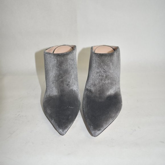 $550 STUART WEITZMAN CAMILA VELVET SLIDE MULE POINTY TOE HEEL GRAY 6 (D5) - Picture 4 of 8